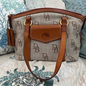 Dooney and Burke Vintage Domed Signature Logo Satchel, BRAND NEW!! w/o Tags
